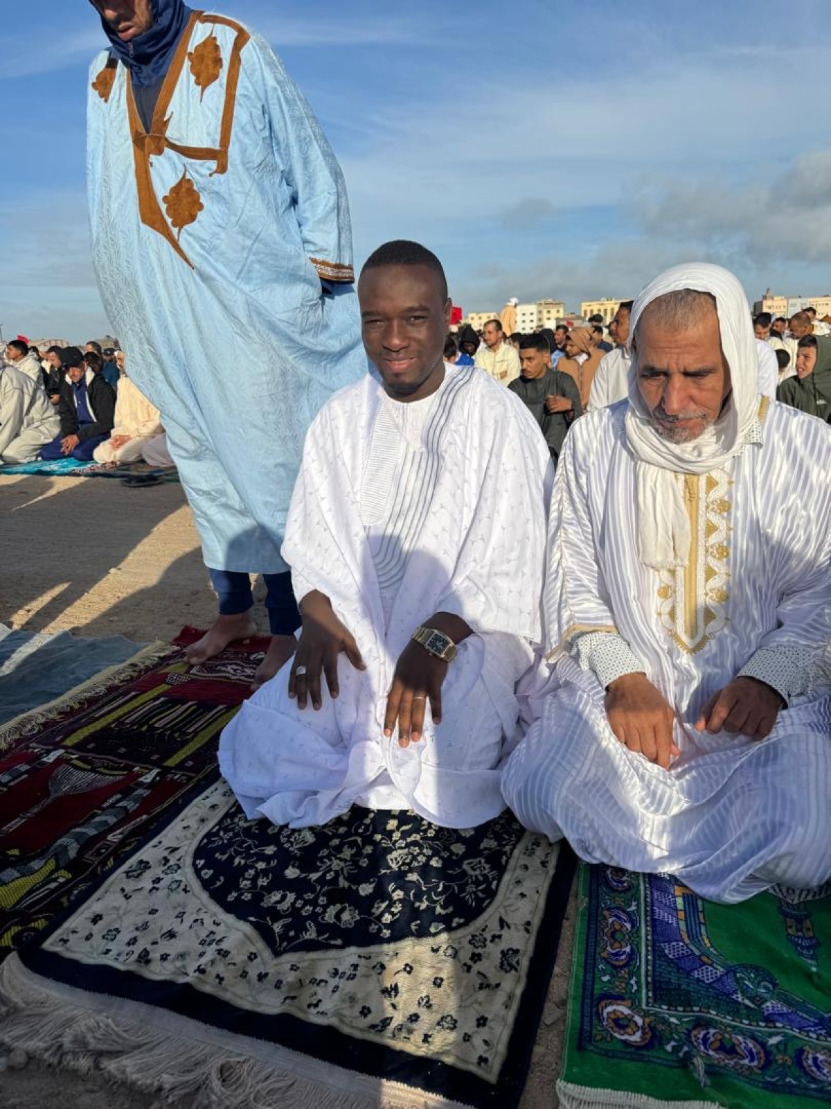 Aïd El Fitr 2026: Zul Kifly ZAKARIE,Maire de la commune de Parakou, Prie au Maroc.